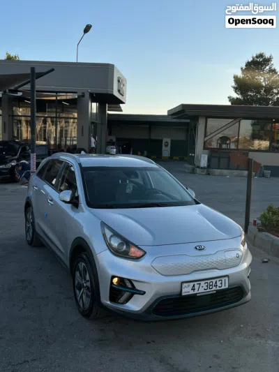 كيا نيرو EX Touring 3