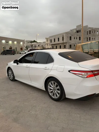 Toyota Camry LE 3