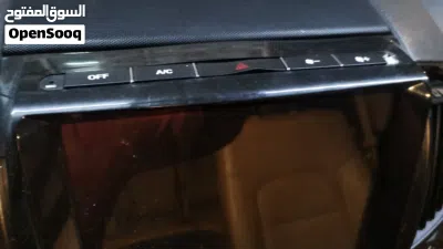 شاشة لاند كروزر VXR 2