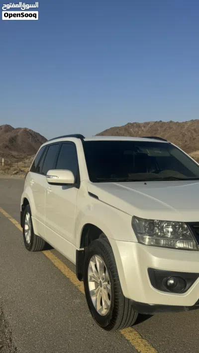 Suzuki Grand Vitara JLX 3