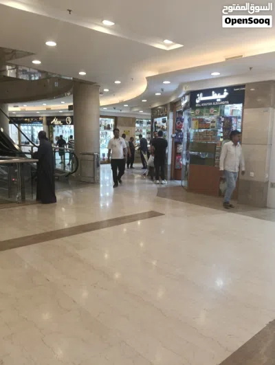 كشك (بسطة) للإيجار بخيطان بمجمع تجارى مميز وسط اسواق خيطان من المالك مباشرة 2