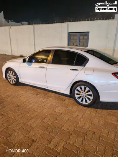 Honda Accord DX 4