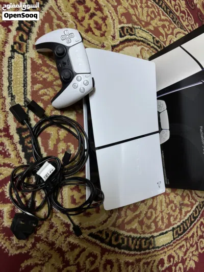 سوني 5 الديجتل نظيف مستخدم شهر نسخه ون تيرا بحاله وكاله مع كرتونه وكل ملاحقاته وكاله 2