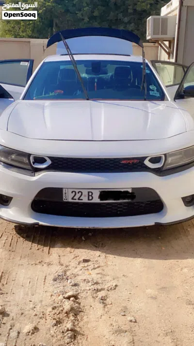 Dodge Charger SXT 2
