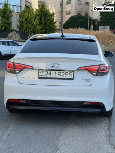هيونداي افانتي Standard 4
