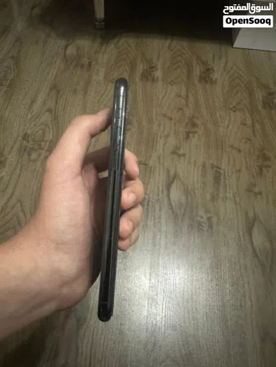 iPhone 11pro 256 GB 2