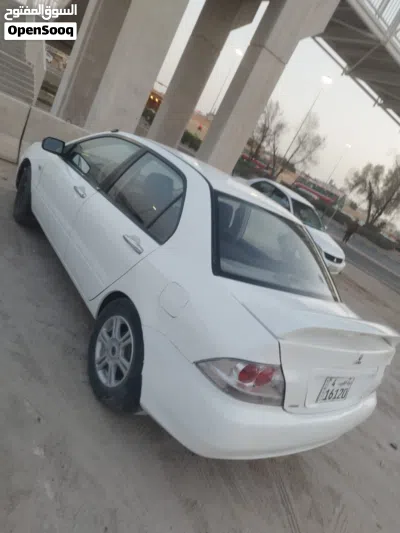 Mitsubishi Lancer Standard 3