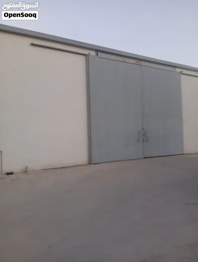 هنقر مخازن للايجار مسقوف700متر/600متر 4