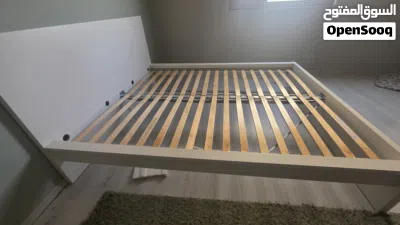 سرير ايكيا اصلي للبيع 3