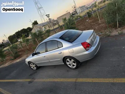 Hyundai Avante SE 4