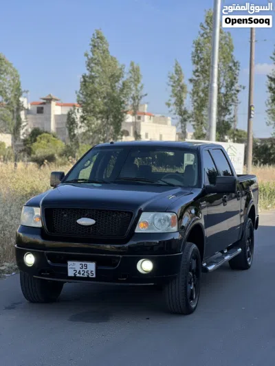 Ford F-150 Lariat 2