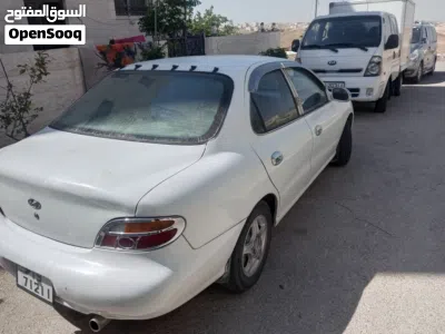 هيونداي افانتي Standard 3