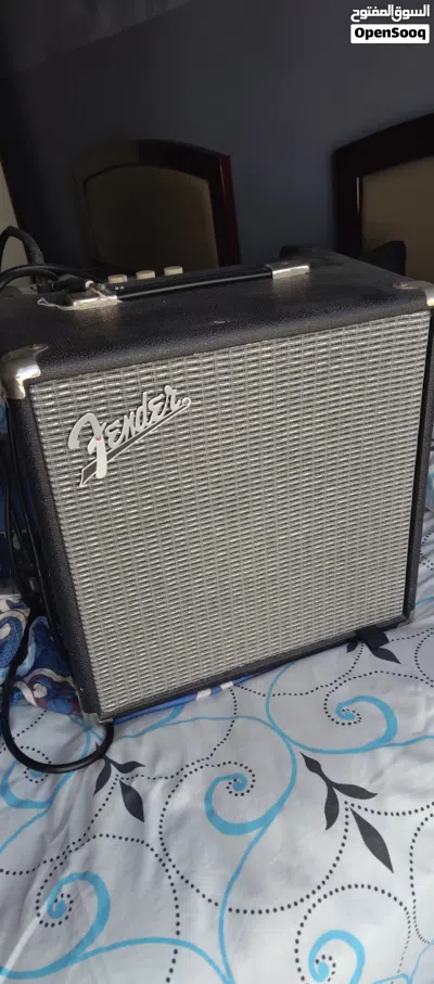 Fender Rumble 25 Bass Amplifier – Excellent Condition 2