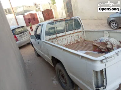 ميتسوبيشي L200 Double Cab GLX 4