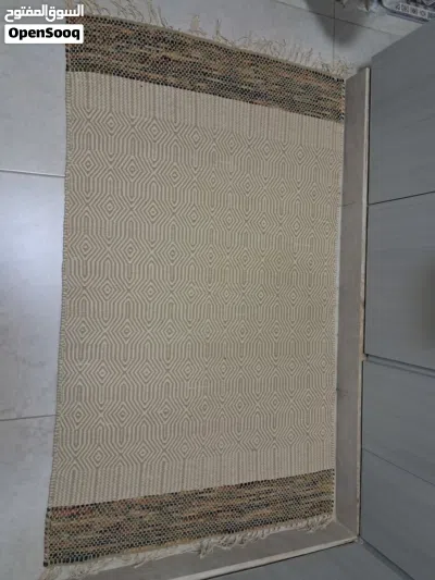 سجاد و ديكور منزل جديد للبيع (أثاث الدينينغ ليس للبيع) 4