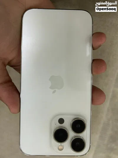 آيفون 13 برو نظيف ممبطل 4