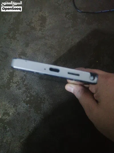 تلفون M-HORSE 3