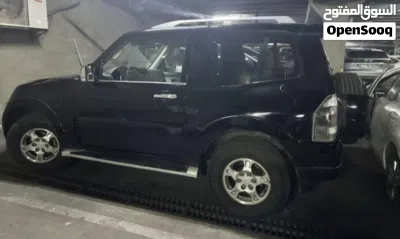 Mitsubishi Pajero GLS 4