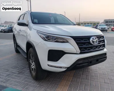 Toyota Fortuner EXR 2