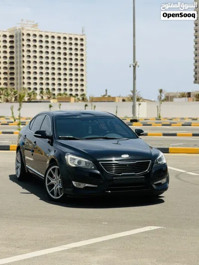 كيا كادينزا Standard 3