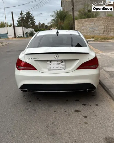 Mercedes Benz CLA-CLass CLA 250 3