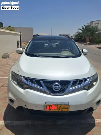 Nissan Murano LE 4
