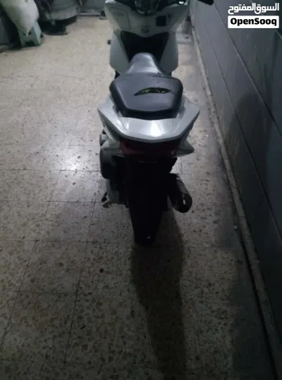 هۆندا PCX150 4
