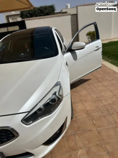 Kia Cadenza 2