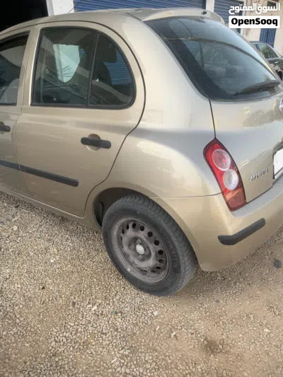 Nissan Micra SL 4