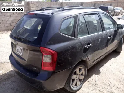 Kia Rondo 4