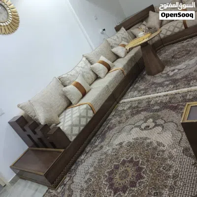 جلسة للبيع 4