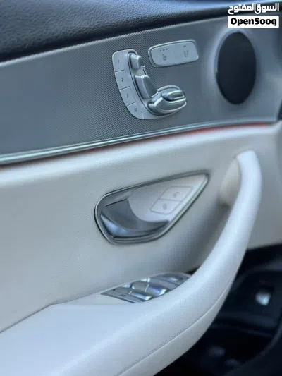 Mercedes Benz E-Class E 200 4