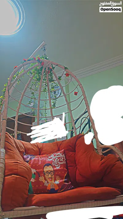 مرجيحة عش البلبل ملكية بتصميم حلو ومرتب شامل الفرش والزينة (اقرأ الوصف) حجم كبير السعر حرق 50د .... 3
