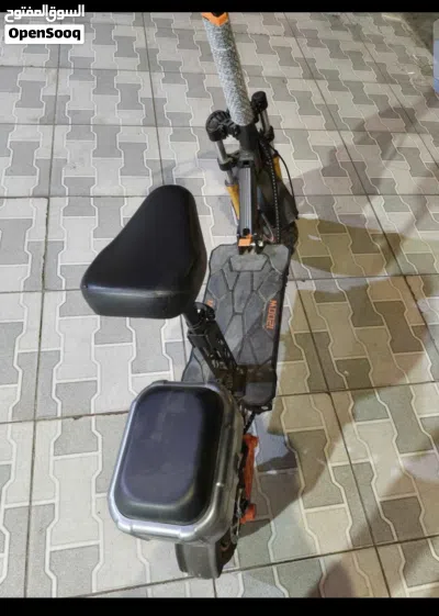 سكوتر أم 5 برو شبه جديد 4