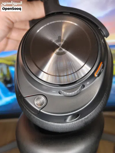 SteelSeries Arctis Nova Pro Wireless Multi-System Gaming Headset سماعه 3