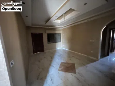 شقة قيد التحديث باطلالة جميلة ( Property 41712 )-164732 3