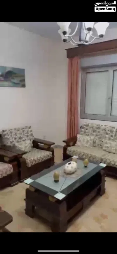شقه للإيجار حدائق دور ثالث مفروشه 4