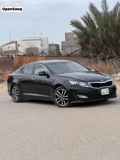 Kia K5 Standard 4