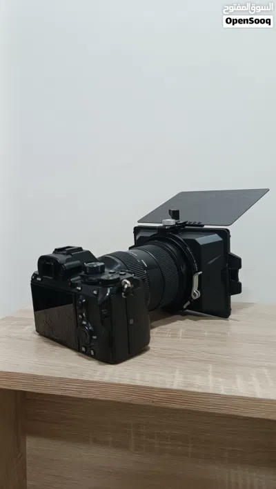 للبيع كاميرا Sony A7 III السينمائية مع عدسة Sigma 24-70mm F2.8 DG DN Art الأصلية (نسخة السوني E-Moun 4