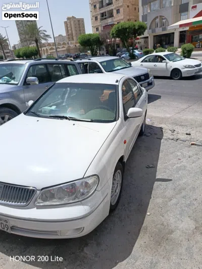 نيسان صني S 4