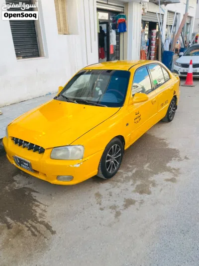 Hyundai Verna EX 2