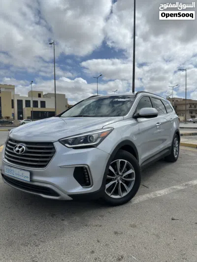 هيونداي سنتافي Standard 4