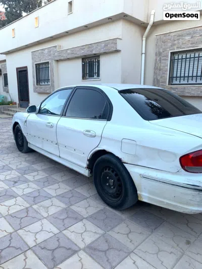 هيونداي سوناتا GL 4