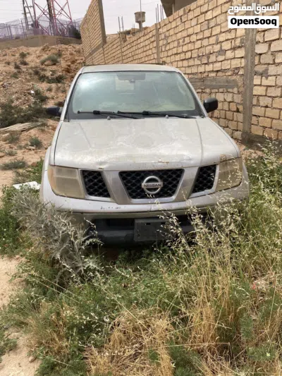 نيسان نافارا DX 4