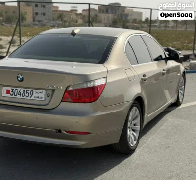 BMW 5 Series 523 2
