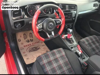 فولكسفاغن جولف GTI Standard 4