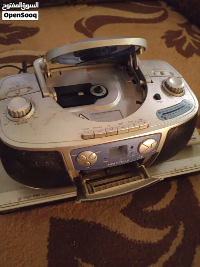 مسجل كاسيت و CD و DVD سوني 4