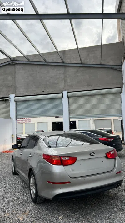 Kia K5 EX 4