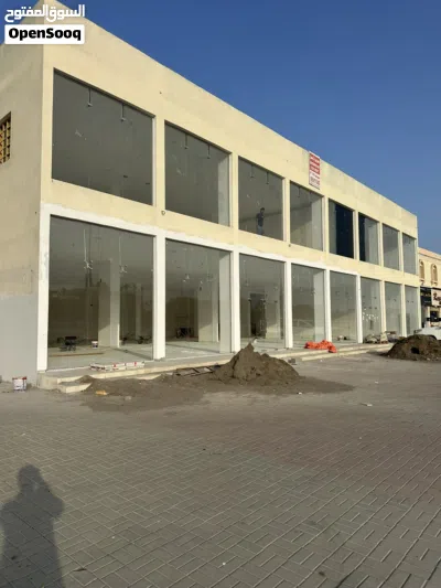 مبنى جاهز للإجار بالكامل معرض 4