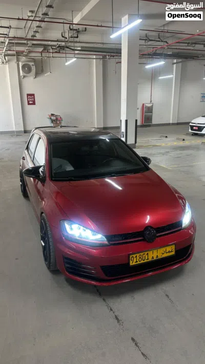 فولكسفاغن جولف GTI Standard 3